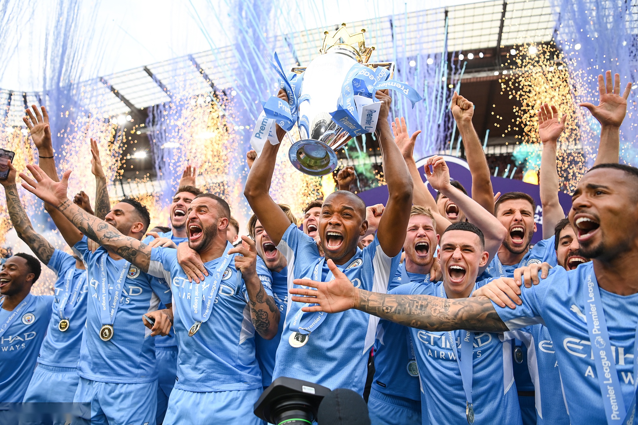 阶段保留更 阶段保留更