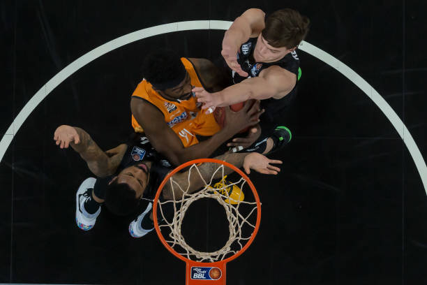 件阿迪达斯 件阿迪达斯